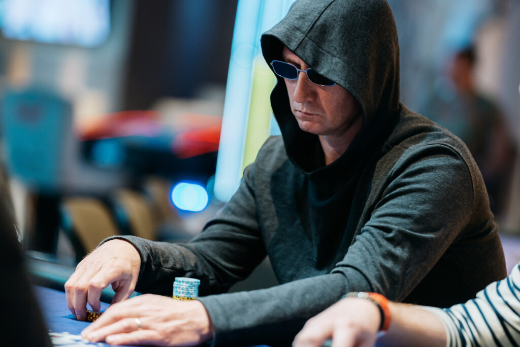 Linas Leščiauskas Leads Final 11 at Olybet Showdown Vilnius €1,100 Main Event