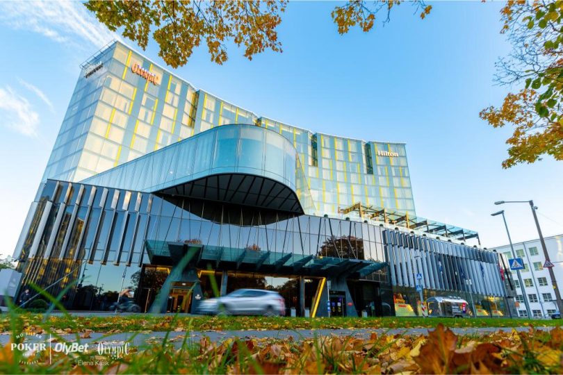 OlyBet Showdown Tallinn Welcomes Vibrant Opening Day Crowd